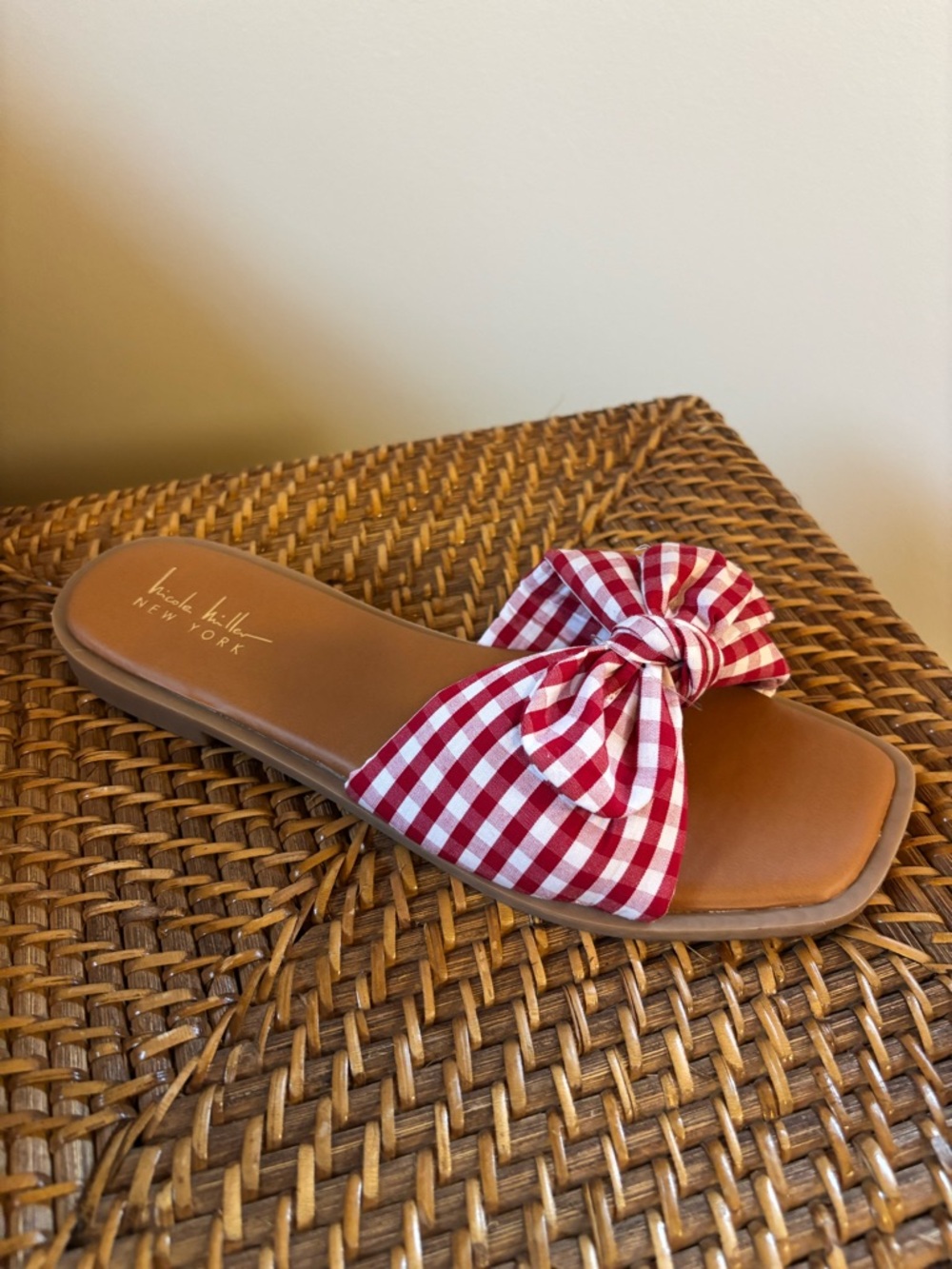 NWOT Nicole Miller Nee York Women's Red Gingham Bow Slide Sandals, 7.5 - Picture 2 of 4